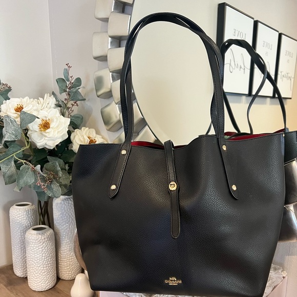 Coach Handbags - Coach bag